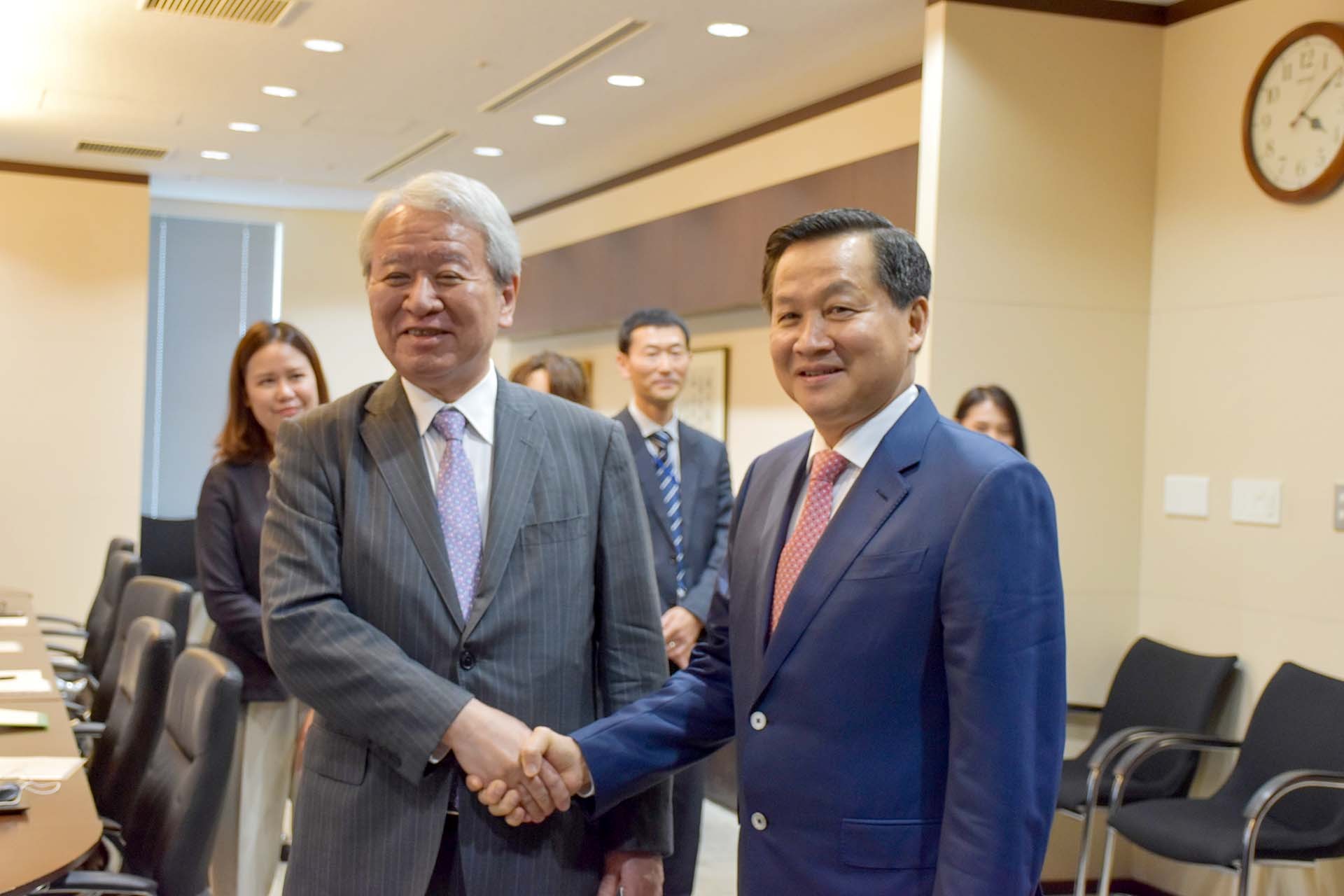 Tiếp tục thúc đẩy quan hệ Đối tác chiến lược toàn diện Việt Nam-Nhật Bản phát triển thực chất, hiệu quả trên tất cả các lĩnh vực Tiếp tục thúc đẩy quan hệ Đối tác chiến lược toàn diện Việt Nam-Nhật Bản phát triển thực chất, hiệu quả trên tất cả các lĩnh vực