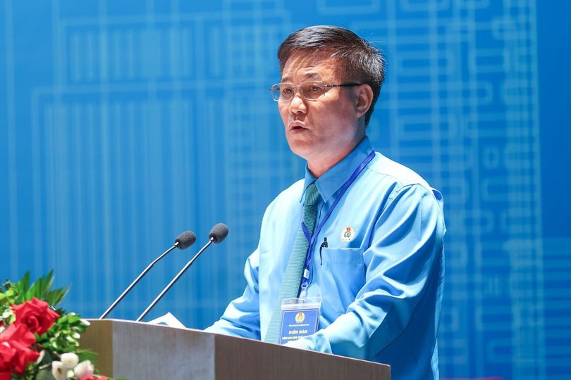 Tiền lương là động lực quan trọng thúc đẩy nâng cao năng suất lao động Tiền lương là động lực quan trọng thúc đẩy nâng cao năng suất lao động