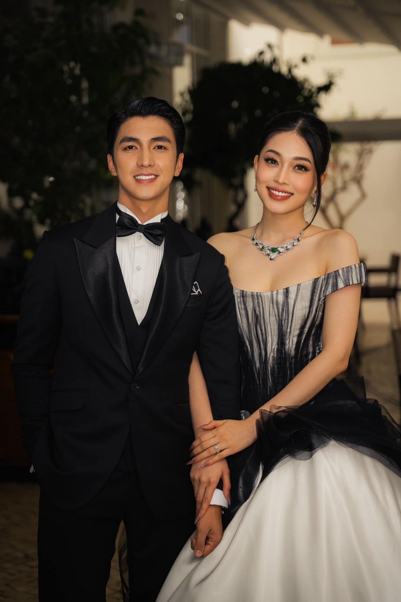 Á hậu Phương Nga sánh bước bên ông xã tại LHP Cannes 2024