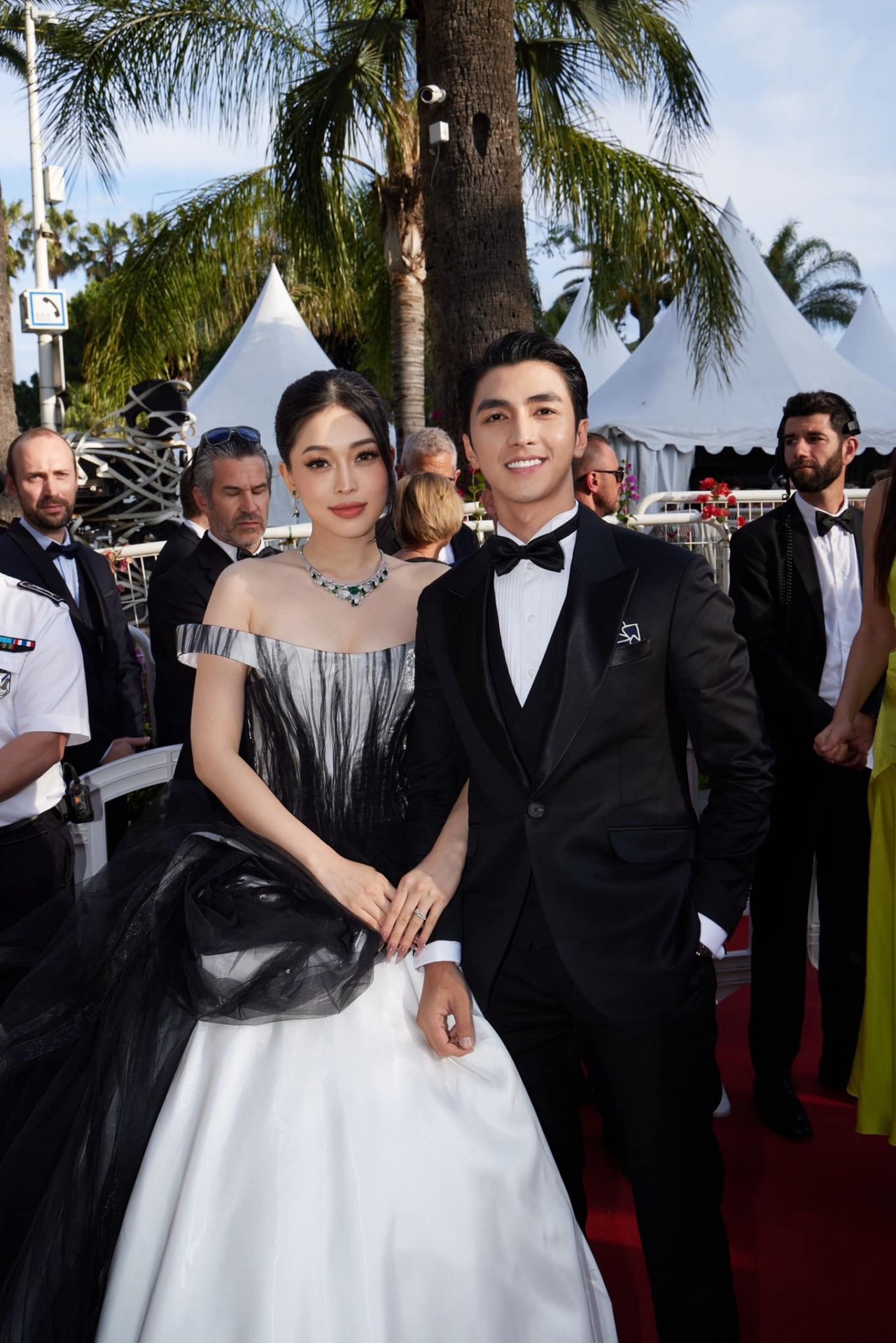 Á hậu Phương Nga sánh bước bên ông xã tại LHP Cannes 2024