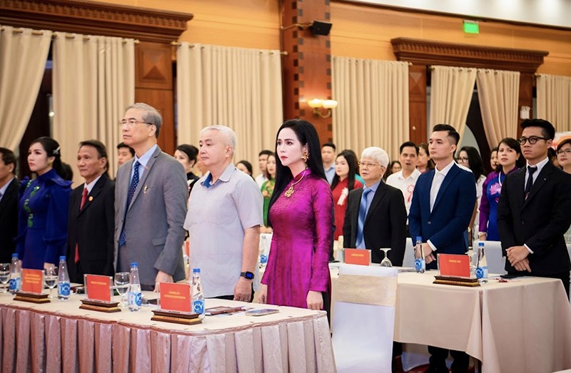 Các đại biểu tham dự sự kiện.