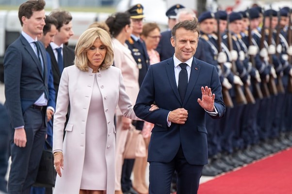 Đây là chuyến thăm cấp nhà nước đầu tiên của Tổng thống Pháp tới Đức sau 24 năm. (Nguồn: AP) Đây là chuyến thăm cấp nhà nước đầu tiên của Tổng thống Pháp tới Đức sau 24 năm. (Nguồn: AP)