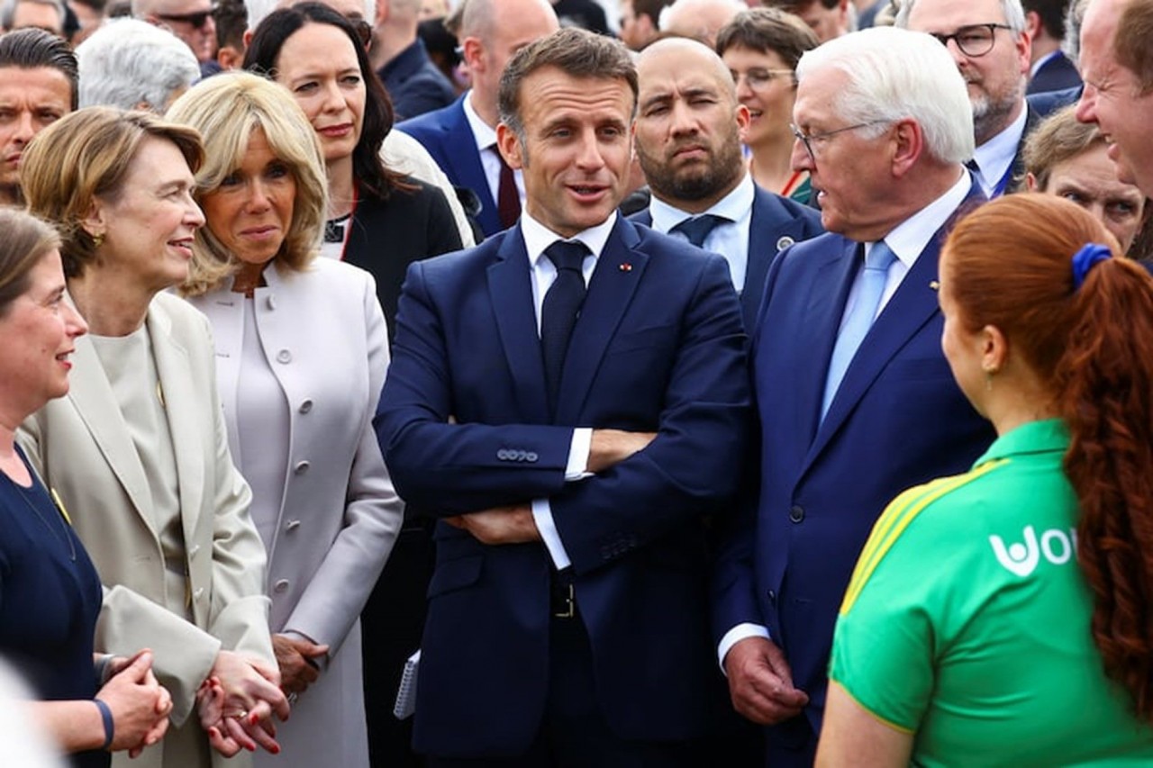 Tổng thống Pháp đánh giá về tầm quan trọng của cuộc bầu cử Nghị viện châu Âu diễn ra vào ngày 9/6 tới, nhấn mạnh đây là cách duy nhất để bảo vệ nền dân chủ và các giá trị chung. (Nguồn: Reuters) Tổng thống Pháp đánh giá về tầm quan trọng của cuộc bầu cử Nghị viện châu Âu diễn ra vào ngày 9/6 tới, nhấn mạnh đây là cách duy nhất để bảo vệ nền dân chủ và các giá trị chung. (Nguồn: Reuters)