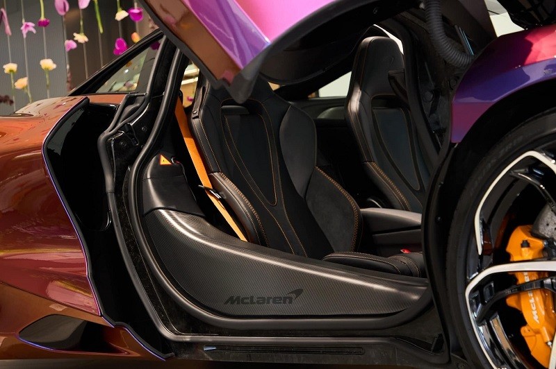 Cận cảnh siêu xe McLaren 750S Coupe độc nhất tại Việt Nam Cận cảnh siêu xe McLaren 750S Coupe độc nhất tại Việt Nam