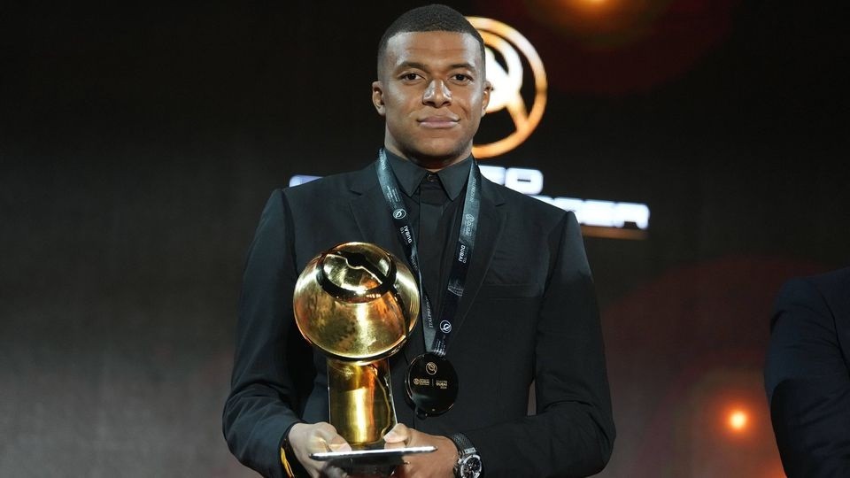 Globe Soccer Awards 2024 vinh danh cầu thủ xuất sắc nhất năm Kylian Mbappe Globe Soccer Awards 2024 vinh danh cầu thủ xuất sắc nhất năm Kylian Mbappe