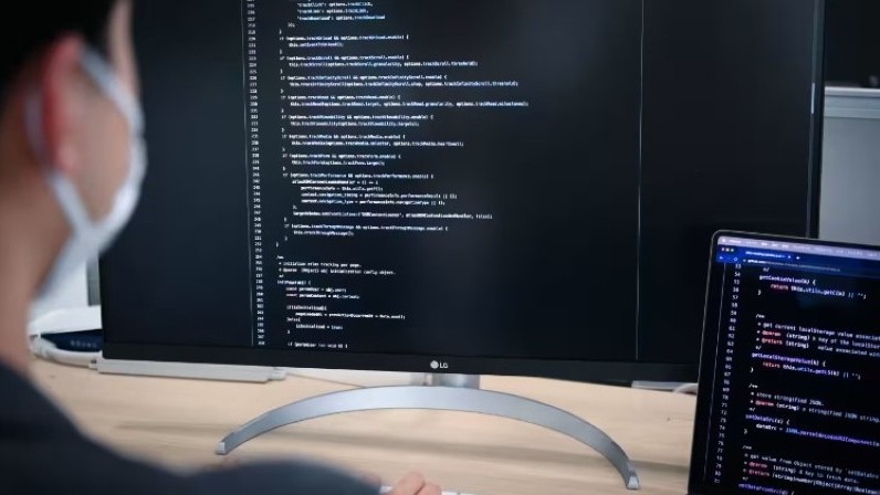 Giáo dục là chìa khóa để bảo vệ các công ty châu Á khỏi gian lận do AI điều khiển