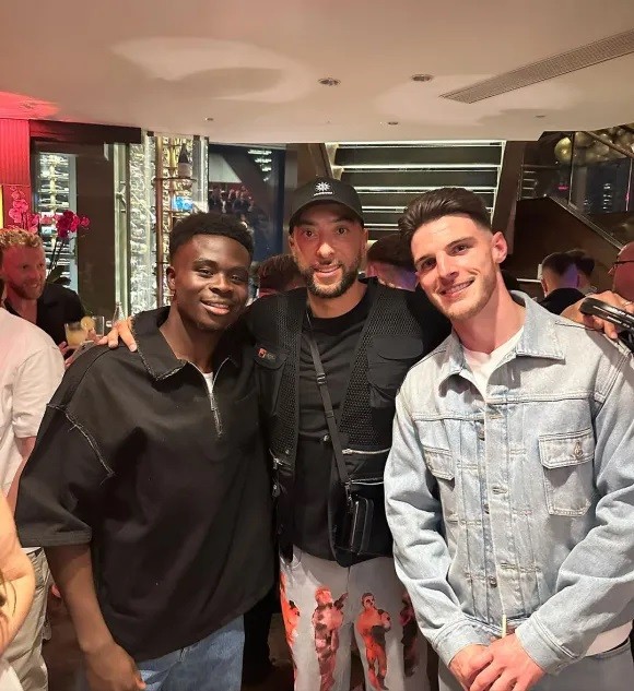 Mùa giải 2023/24 kết thúc, hình ảnh các cầu thủ Arsenal đi nghỉ cùng người thân Mùa giải 2023/24 kết thúc, hình ảnh các cầu thủ Arsenal đi nghỉ cùng người thân