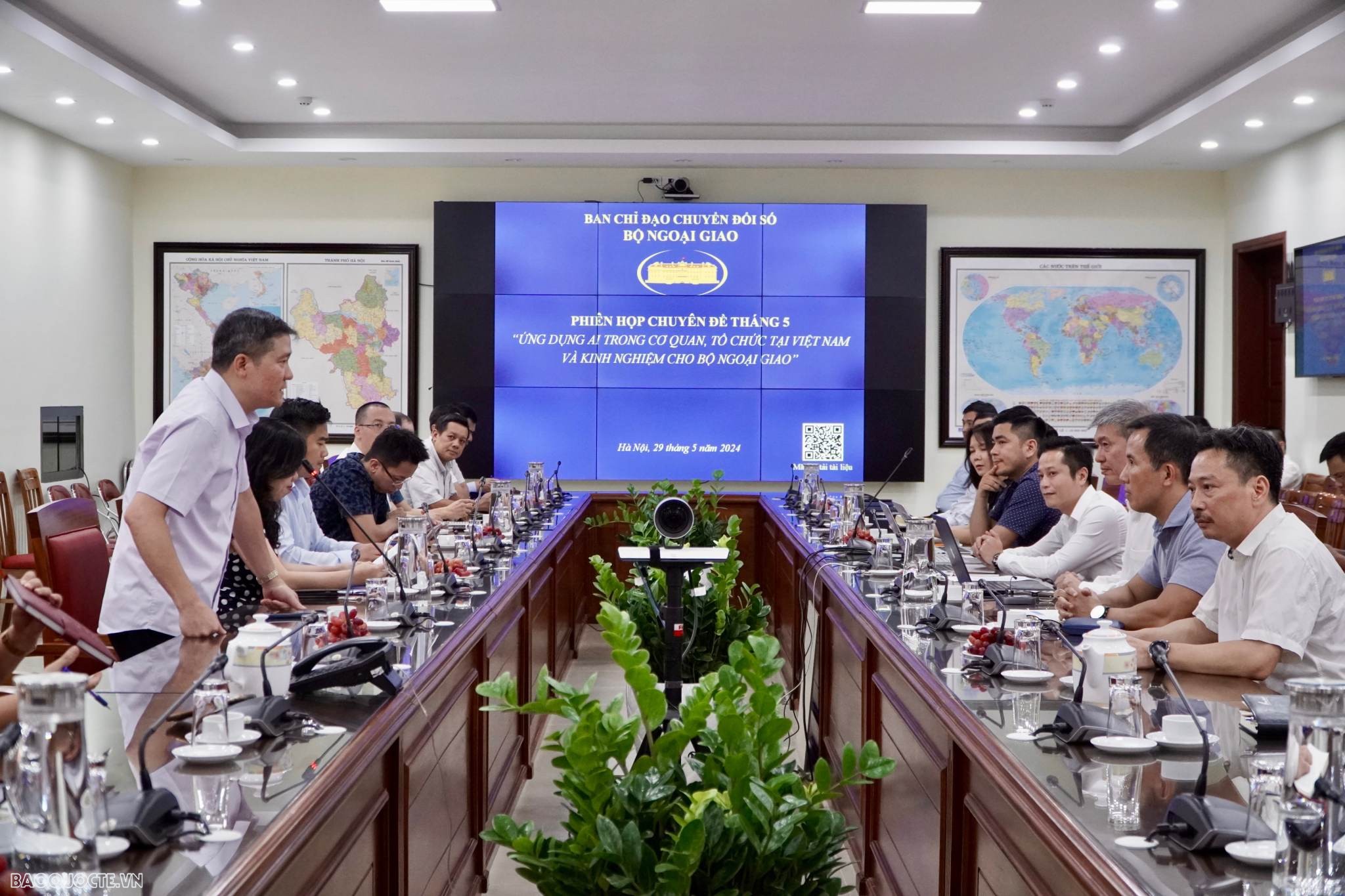 Bộ Ngoại giao quyết tâm chuyển đổi số, đẩy mạnh nghiên cứu, triển khai ứng dụng AI trong các hoạt động Bộ Ngoại giao quyết tâm chuyển đổi số, đẩy mạnh nghiên cứu, triển khai ứng dụng AI trong các hoạt động