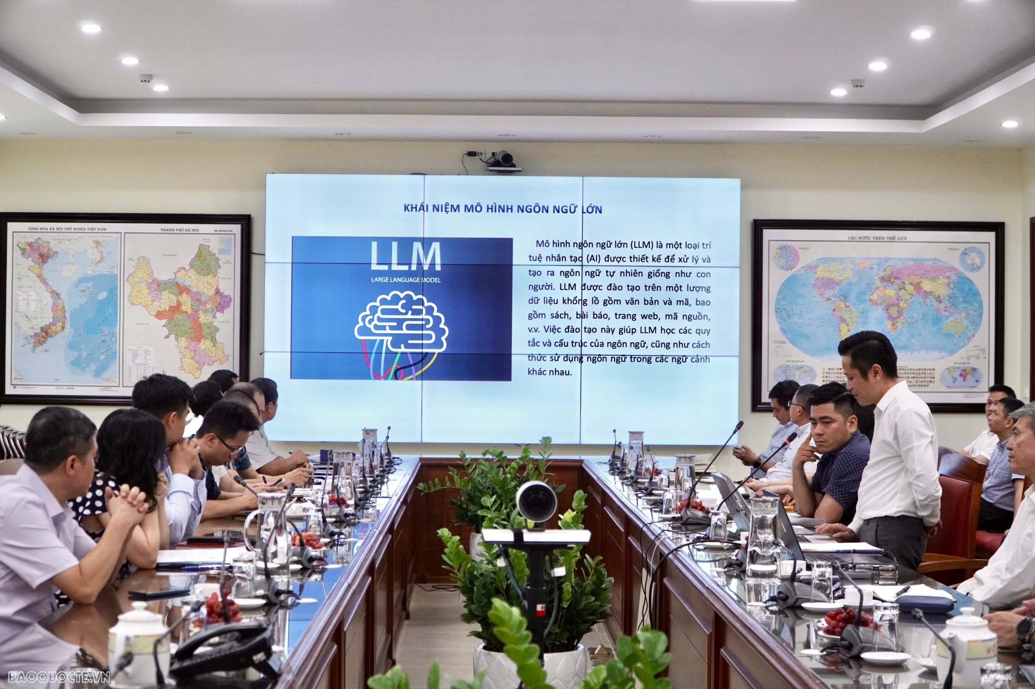 Bộ Ngoại giao quyết tâm chuyển đổi số, đẩy mạnh nghiên cứu, triển khai ứng dụng AI trong các hoạt động Bộ Ngoại giao quyết tâm chuyển đổi số, đẩy mạnh nghiên cứu, triển khai ứng dụng AI trong các hoạt động