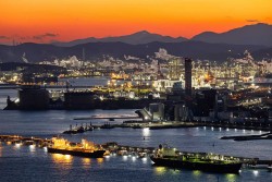 Cường quốc kinh tế châu Á tìm thấy hướng đi mới?