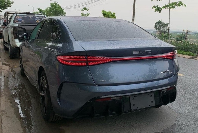 Xe điện Trung Quốc BYD Seal lộ diện, chuẩn bị ra mắt khách hàng Việt Xe điện Trung Quốc BYD Seal lộ diện, chuẩn bị ra mắt khách hàng Việt