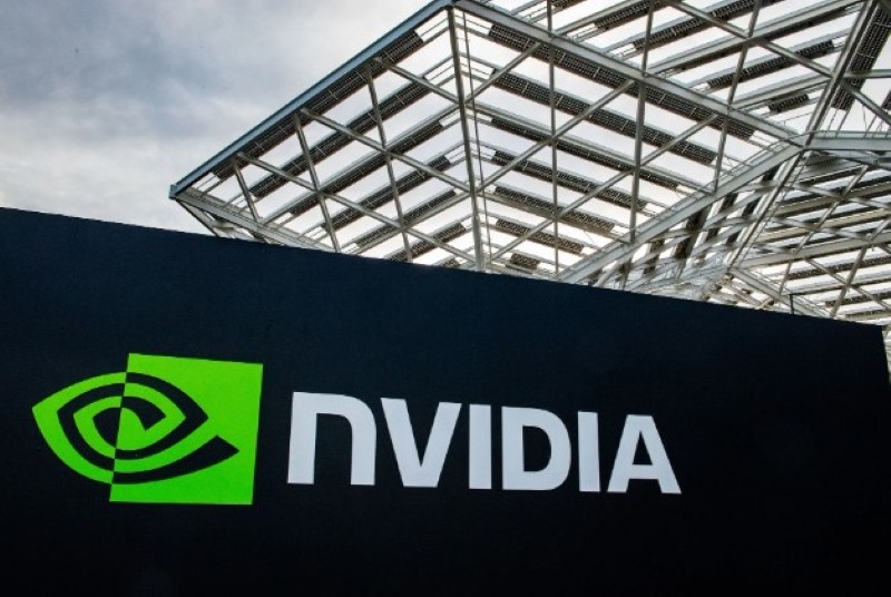 Bật mí lý do Mỹ trì hoãn xuất khẩu chip AI của Nvidia, AMD sang Trung Đông Bật mí lý do Mỹ trì hoãn xuất khẩu chip AI của Nvidia, AMD sang Trung Đông