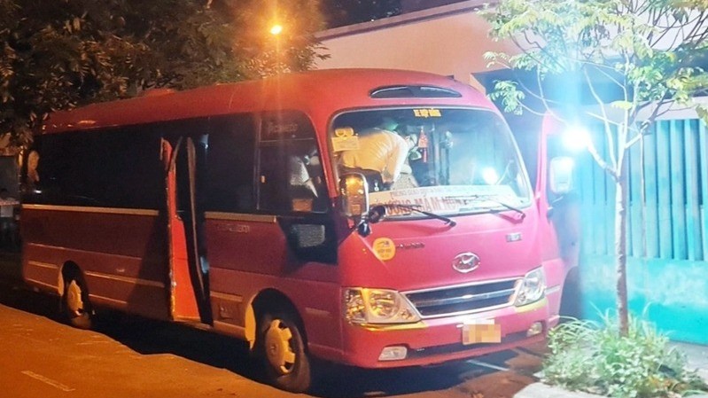 Vụ trẻ bị bỏ quên trên xe: Công nghệ giám sát nào hơn ý thức, trách nhiệm của con người?