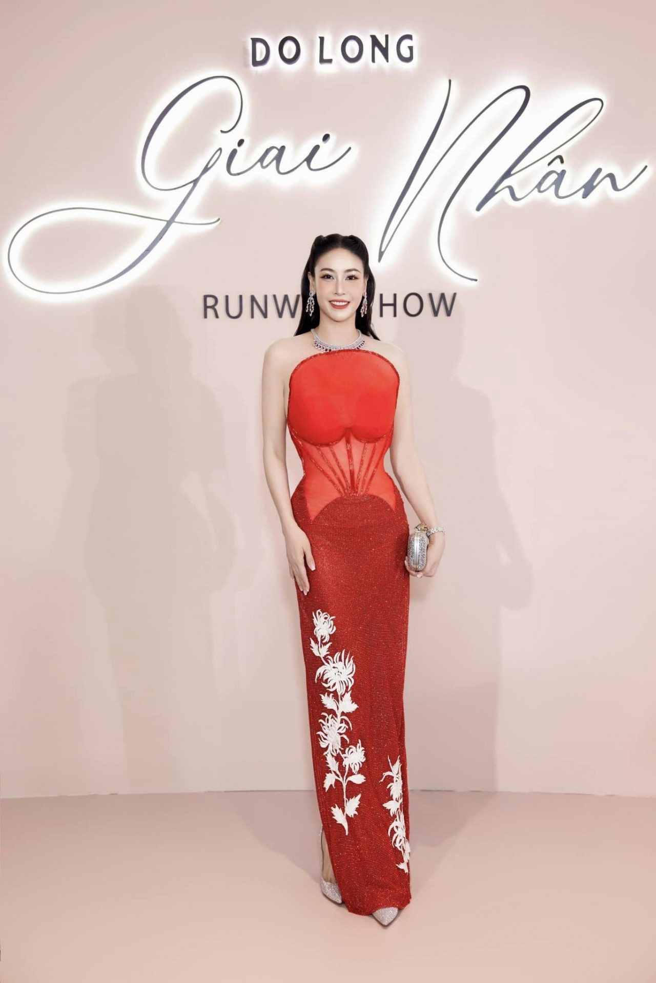 Hoa hậu Hà Kiều Anh Hoa hậu Hà Kiều Anh