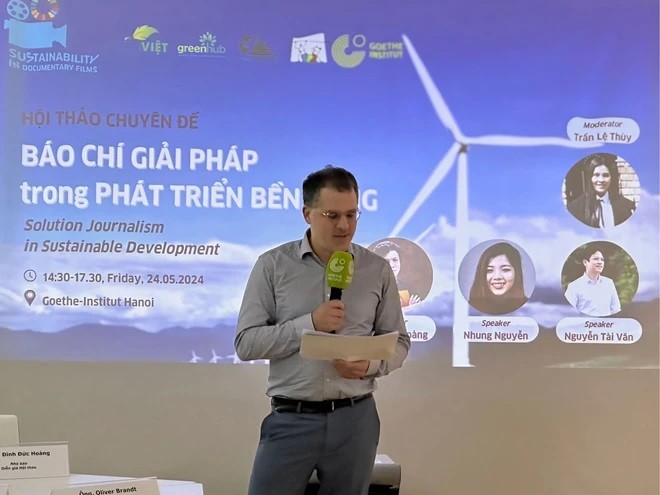 Phát huy vai trò của báo chí Phát huy vai trò của báo chí