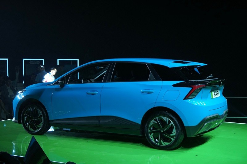 Xe điện MG4 chính thức ra mắt tại Việt Nam, giá từ 828 triệu đồng