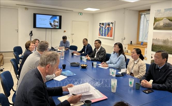 Xác định hướng hợp tác mới giữa tỉnh Lào Cai và vùng Nouvelle Aquitaine, Pháp