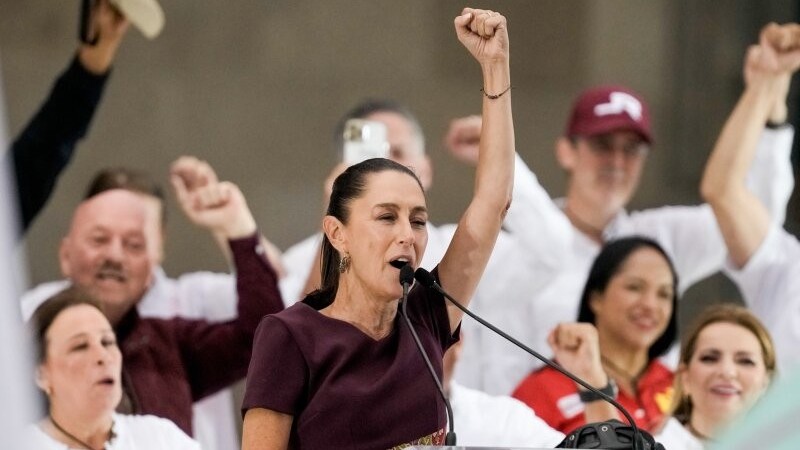 Điểm tin thế giới sáng 4/6: Đại sứ quán Israel bị ném bom xăng, Ngoại trưởng Nga công du châu Phi, động đất ở Nhật Bản