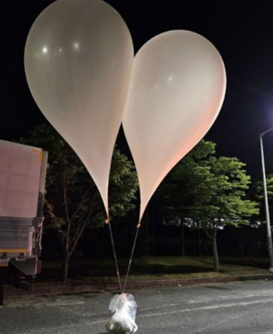 Hàn Quốc bất ngờ đình chỉ hoàn toàn thỏa thuận quân sự với Triều Tiên Hàn Quốc bất ngờ đình chỉ hoàn toàn thỏa thuận quân sự với Triều Tiên