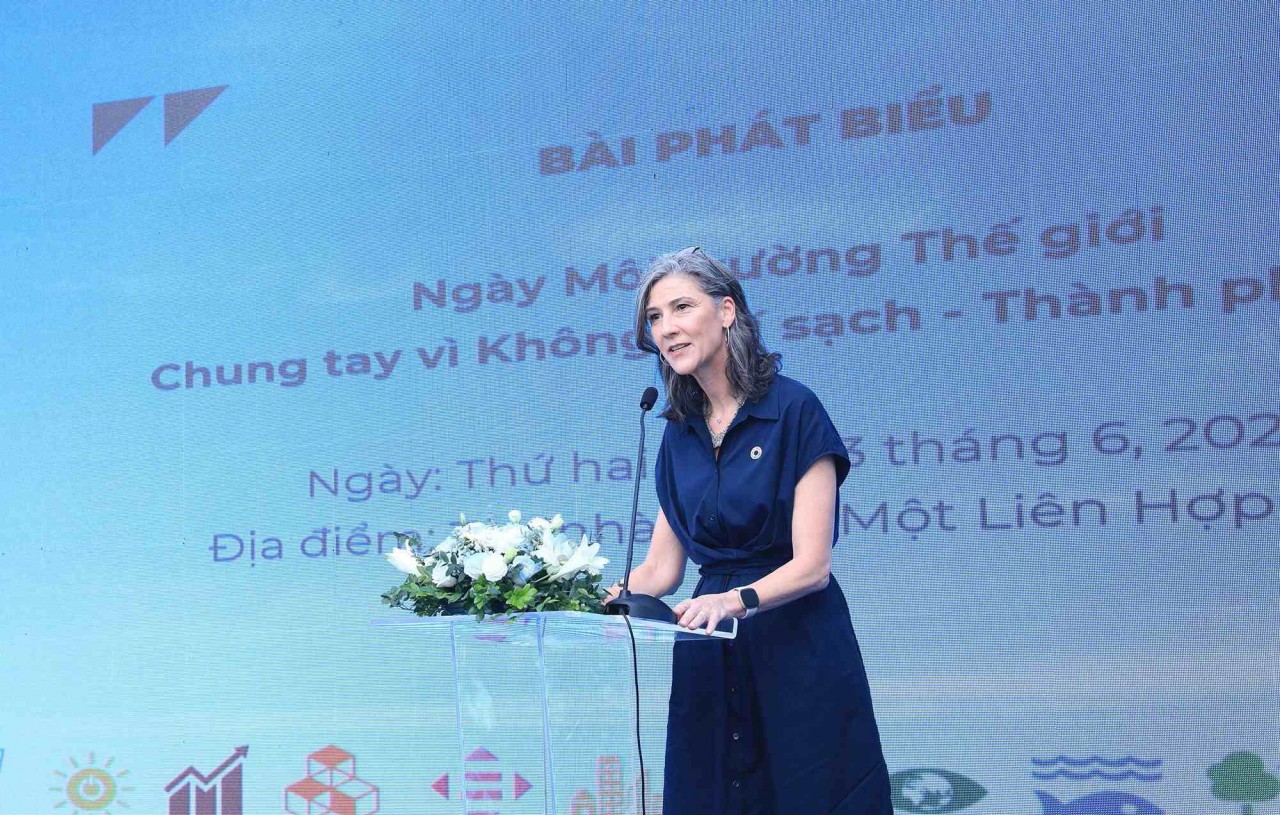 Thúc đẩy giải pháp nâng cao chất lượng không khí vì một Hà Nội xanh nhân Ngày Môi trường thế giới Thúc đẩy giải pháp nâng cao chất lượng không khí vì một Hà Nội xanh nhân Ngày Môi trường thế giới