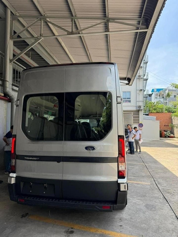Ford Transit 2024 sẽ chính thức ra mắt khách hàng Việt vào ngày 5/7/2024 Ford Transit 2024 sẽ chính thức ra mắt khách hàng Việt vào ngày 5/7/2024