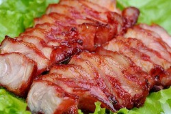 Giá heo hơi hôm nay 6/6: Giá heo hơi biên độ tăng giảm 1.000 đồng; Ngược lối, giá heo hơi trong nước tăng mạnh, nhập khẩu lại giảm