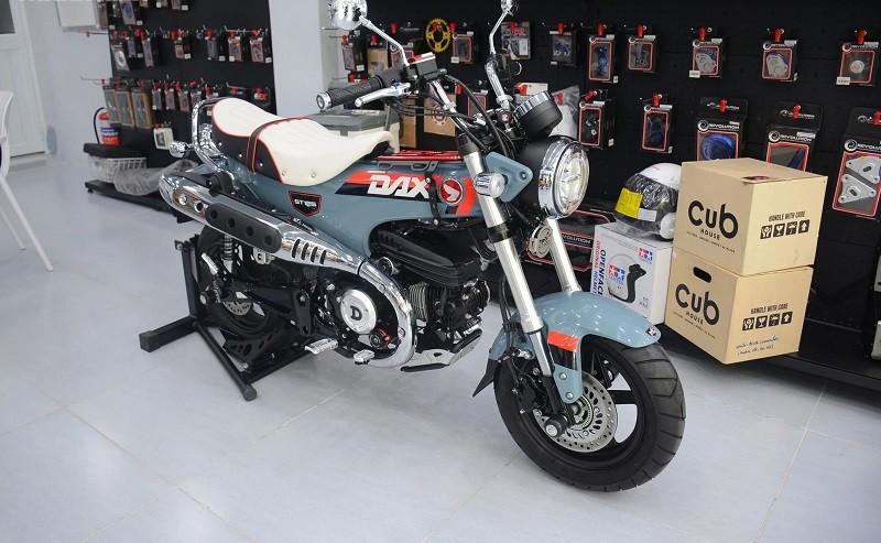 Cận cảnh Honda Dax 125 Trail Sport bản giới hạn vừa về Việt Nam Cận cảnh Honda Dax 125 Trail Sport bản giới hạn vừa về Việt Nam