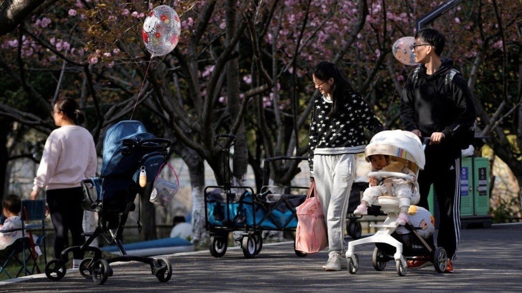 ‘Tá hỏa’ vì tỷ lệ sinh thấp kỷ lục, một đô thị của Trung Quốc giảm đến 70% chi phí y tế hỗ trợ các gia đình sinh con