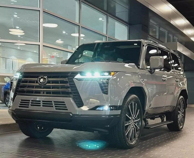 Lexus GX550 2024 chính thức có mặt tại Việt Nam, giá dự kiến 5,97 tỷ đồng
