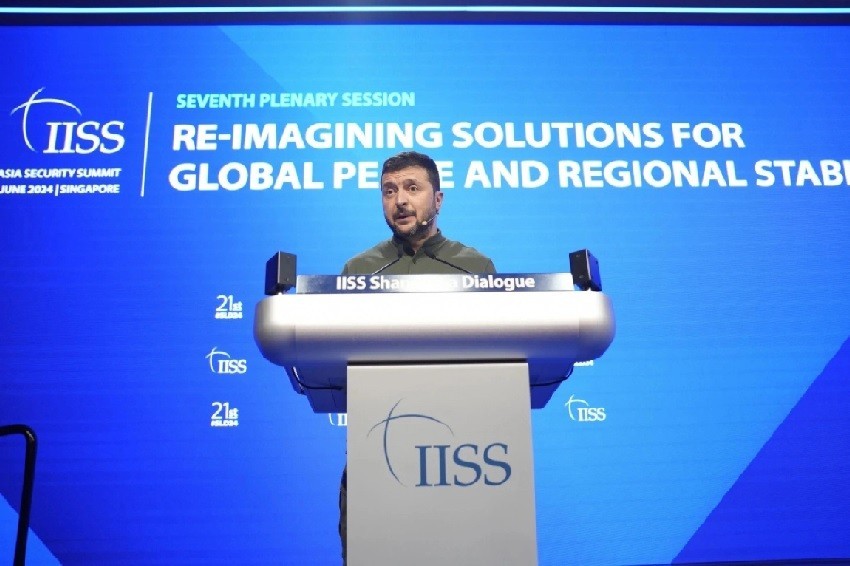 Ảnh ấn tượng (3-9/6): Nga-Ukraine trao đổi tù binh lần thứ 52, ông Putin bác tin có kế hoạch tấn công NATO, Mỹ-Pháp hóa giải bất đồng