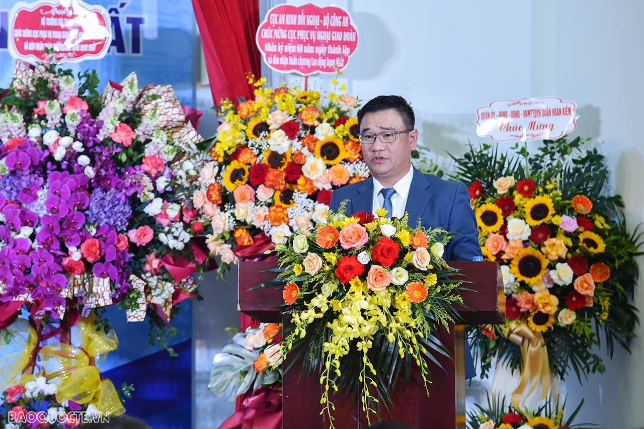 Cục Phục vụ Ngoại giao Đoàn đón nhận Huân chương Lao động hạng Nhất Cục Phục vụ Ngoại giao đoàn đón nhận Huân chương Lao động hạng Nhất