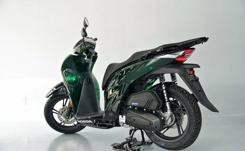 Cận cảnh Honda SH Vetro bản giới hạn vừa về Việt Nam, giá từ 140 triệu đồng Cận cảnh Honda SH Vetro bản giới hạn vừa về Việt Nam, giá từ 140 triệu đồng