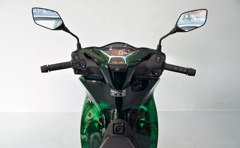 Cận cảnh Honda SH Vetro bản giới hạn vừa về Việt Nam, giá từ 140 triệu đồng Cận cảnh Honda SH Vetro bản giới hạn vừa về Việt Nam, giá từ 140 triệu đồng