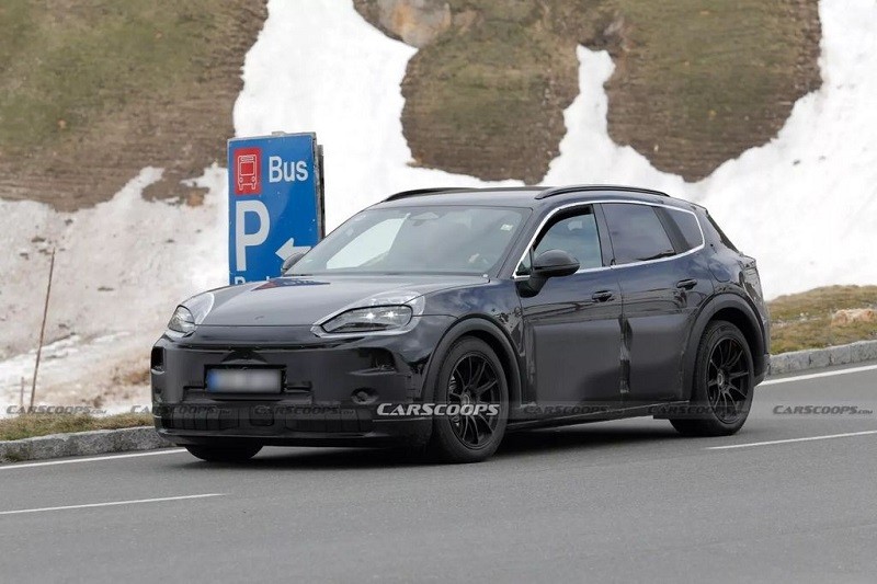 Lộ diện Porsche Cayenne 2026 EV tại châu Âu Lộ diện Porsche Cayenne 2026 EV tại châu Âu