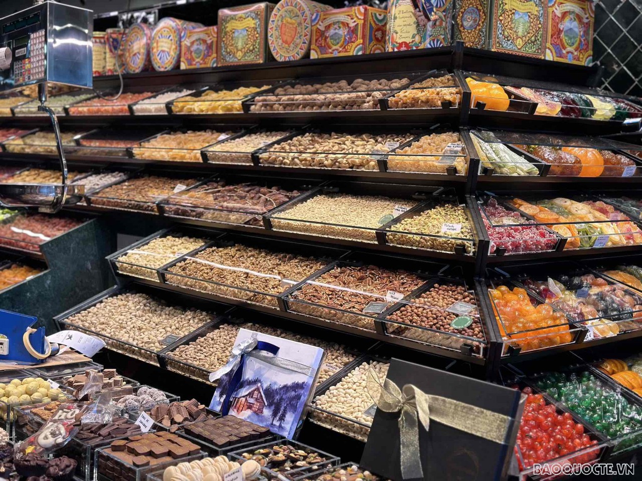 Du lịch Tây Ban Nha: Trải nghiệm ‘foodtour’ tại khu chợ biểu tượng của Barcelona