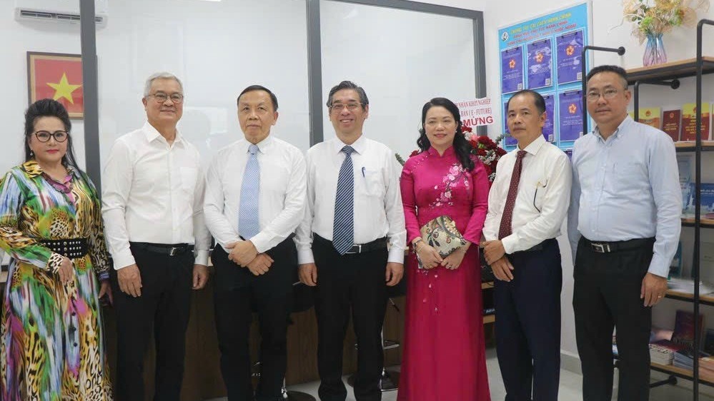 Điểm hẹn thân tình của kiều bào tại thành phố mang tên Bác