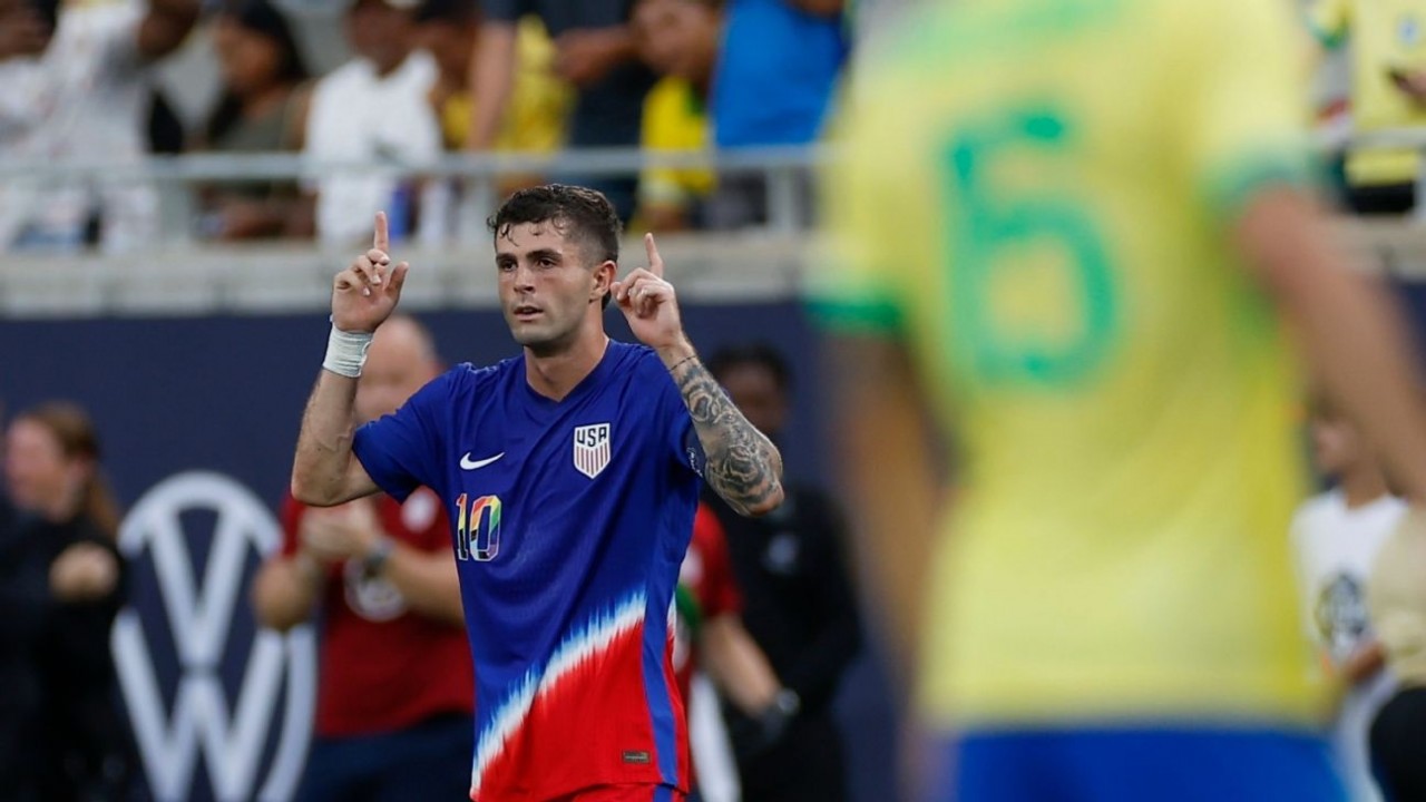 Pulisic đá phạt thành công, đội Mỹ hòa giao hữu tuyển Brazil Pulisic đá phạt thành công, đội Mỹ hòa giao hữu tuyển Brazil