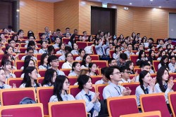 Học viện Ngoại giao công bố điểm chuẩn học bạ năm 2024