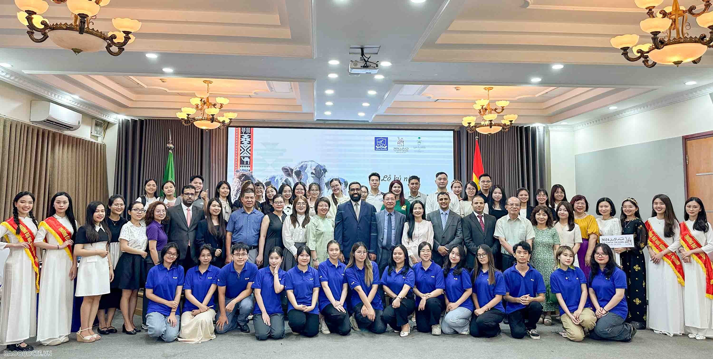 Vai trò của lạc đà trong di sản văn hoá Arab Saudi Vai trò của lạc đà trong di sản văn hoá Arab Saudi