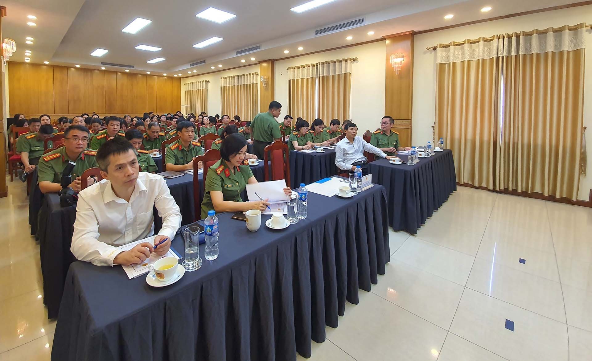 Trung tâm FOSET, Học viện Ngoại giao phối hợp đào tạo, bồi dưỡng cho cán bộ, chiến sĩ của Bộ Công an