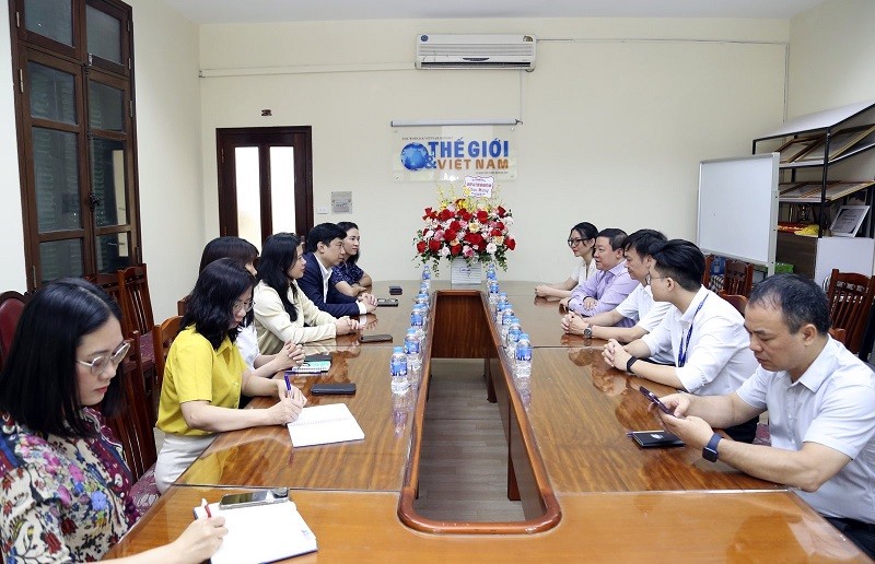 Lãnh đạo Liên hiệp các tổ chức hữu nghị Việt Nam chúc mừng Báo Thế giới và Việt Nam nhân dịp 21/6 Lãnh đạo Liên hiệp các tổ chức hữu nghị Việt Nam chúc mừng Báo Thế giới và Việt Nam nhân dịp 21/6