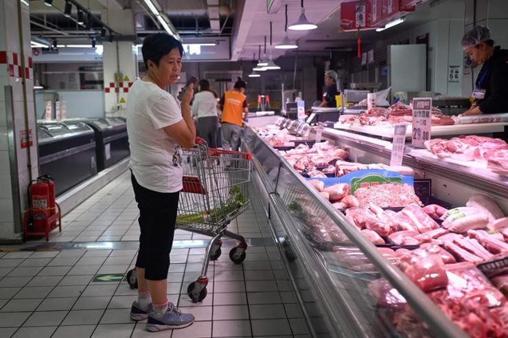 'Quýt làm cam chịu', ngành thịt lợn EU sắp đối mặt với 'cơn ác mộng' từ Trung Quốc 'Quýt làm cam chịu', ngành thịt lợn EU sắp đối mặt với 'cơn ác mộng' từ Trung Quốc