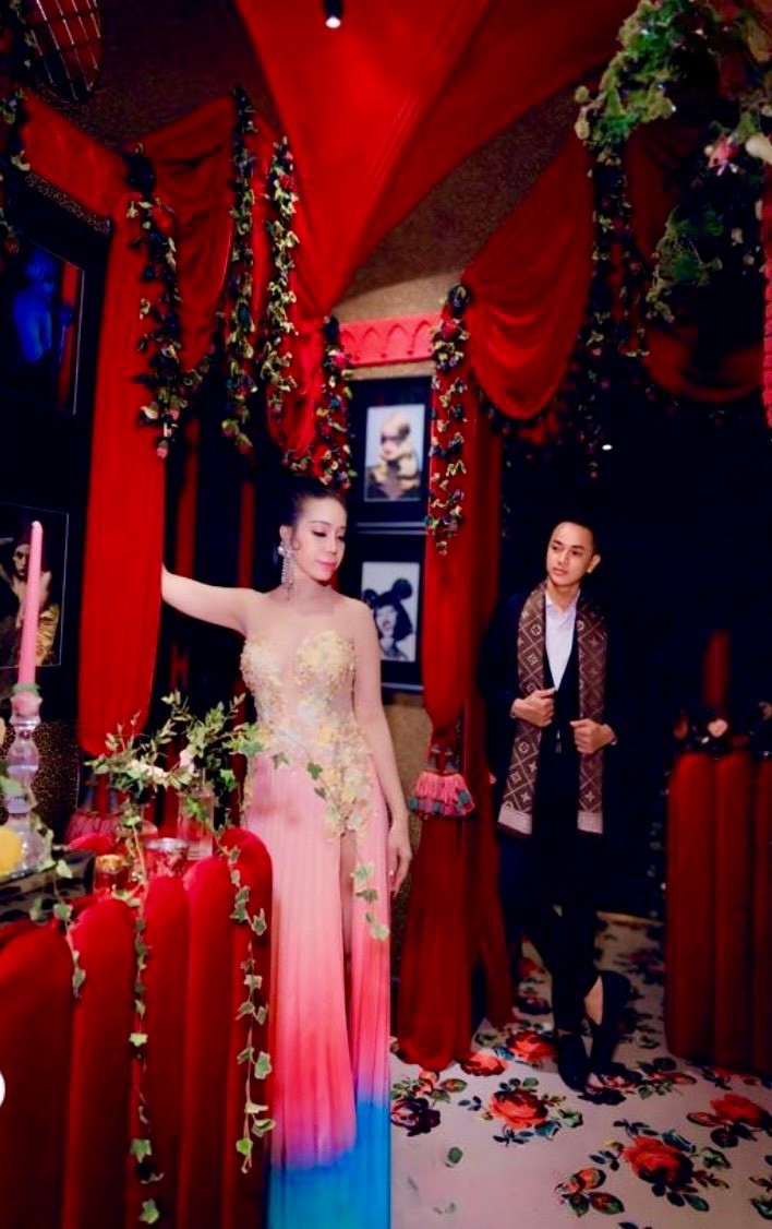 Hoa hậu sắc đẹp hoàn vũ Thanh Hằng quyến rũ với bộ ảnh tại Rose villa Hoa hậu sắc đẹp hoàn vũ Thanh Hằng quyến rũ với bộ ảnh tại Rose villa