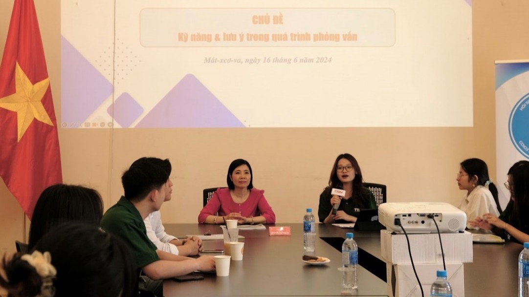 Sinh viên Việt Nam tại Nga nâng cao nghiệp vụ truyền thông, báo chí