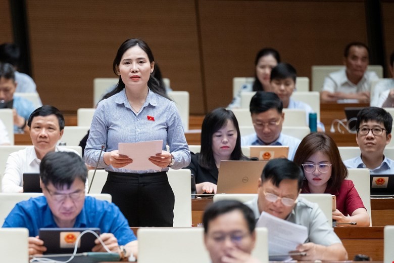 Hôm nay 19/6, Quốc hội thảo luận các dự án luật: Đất đai; Phòng cháy, chữa cháy; Phòng không nhân dân Hôm nay 19/6, Quốc hội thảo luận các dự án luật: Đất đai; Phòng cháy, chữa cháy; Phòng không nhân dân