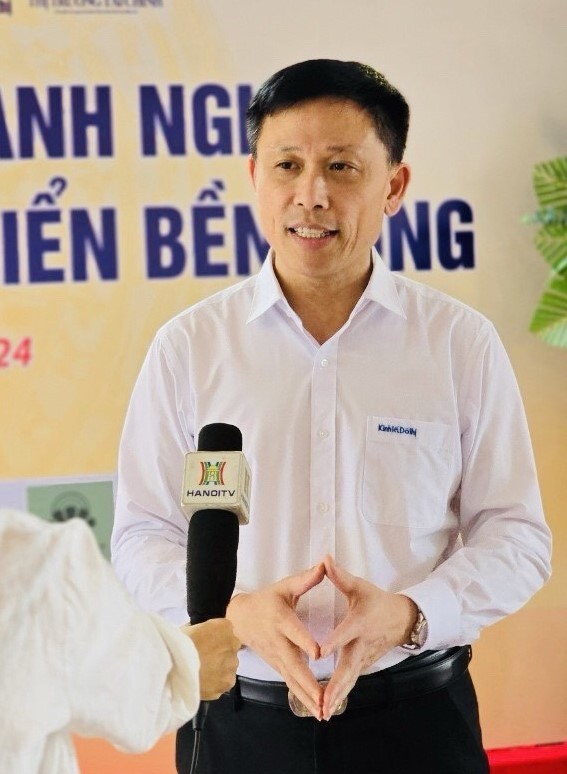 Quảng cáo số - 'phao cứu sinh' của báo chí hiện đại Quảng cáo số - 'phao cứu sinh' của báo chí hiện đại