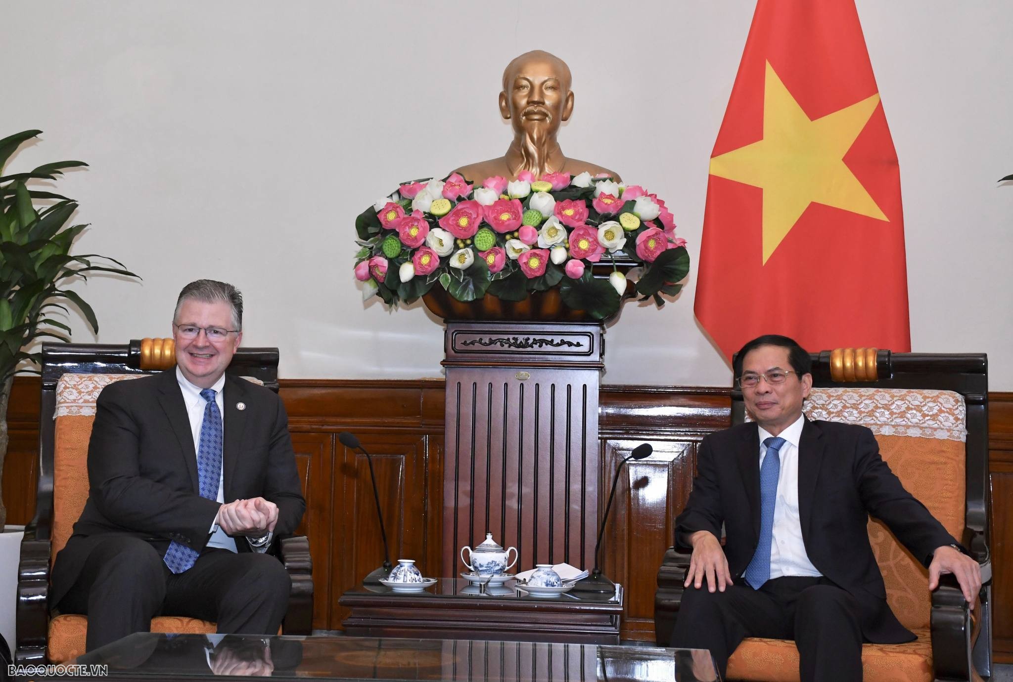 Việt Nam luôn coi Hoa Kỳ là đối tác có tầm quan trọng chiến lược Việt Nam luôn coi Hoa Kỳ là đối tác có tầm quan trọng chiến lược