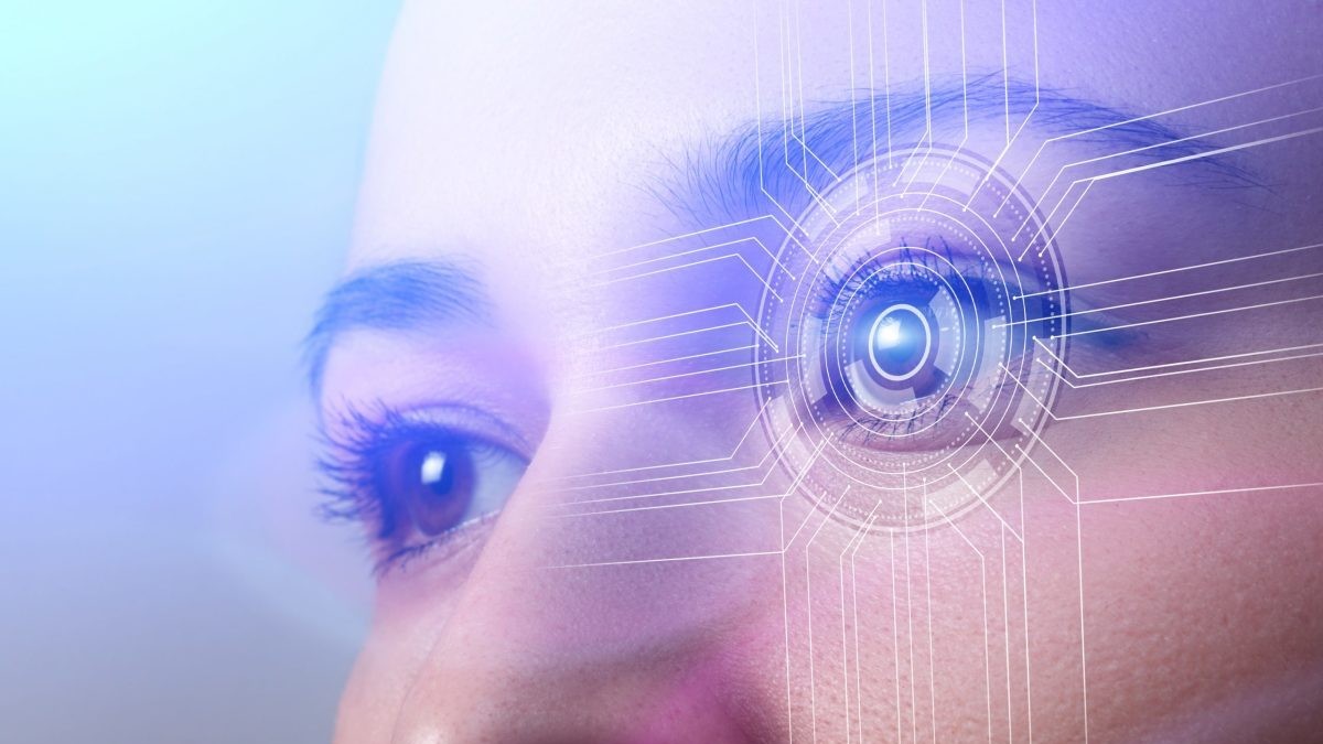 Bao nhiêu tuổi thì phải thu nhập mống mắt khi làm thẻ căn cước mới?