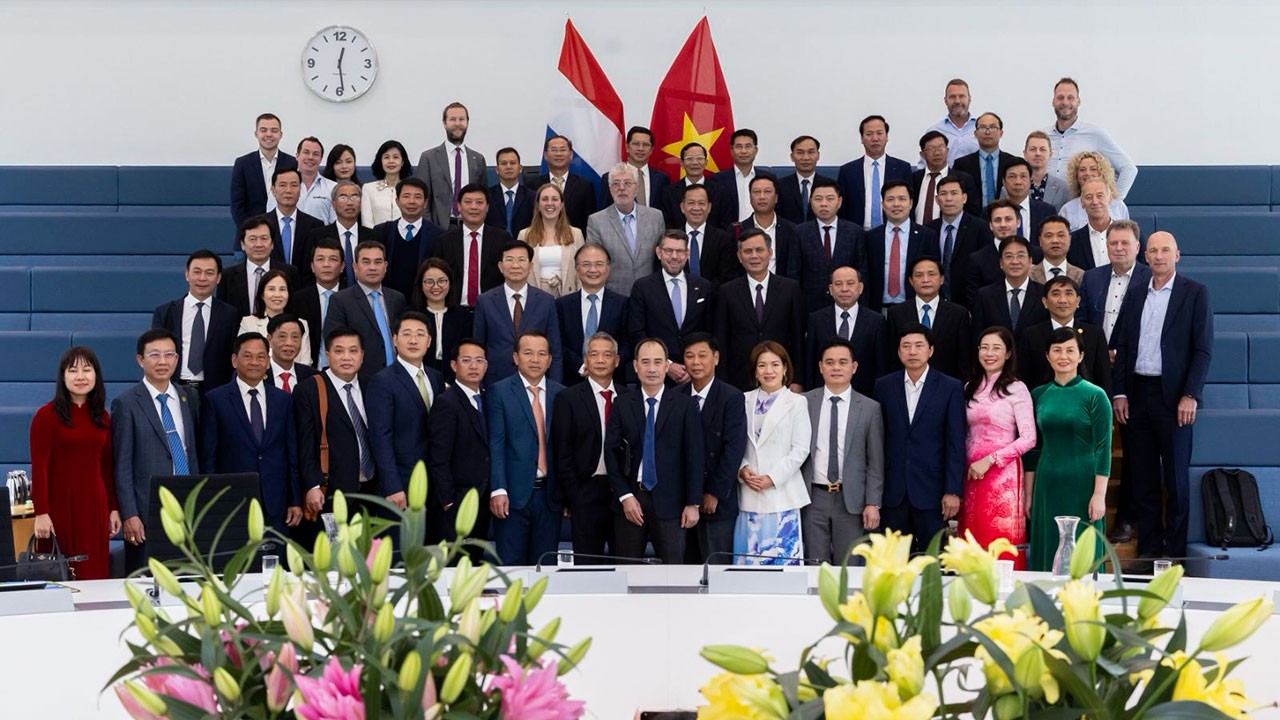 Quảng bá địa phương Việt Nam tại Hà Lan và Đức Quảng bá địa phương Việt Nam tại Hà Lan và Đức