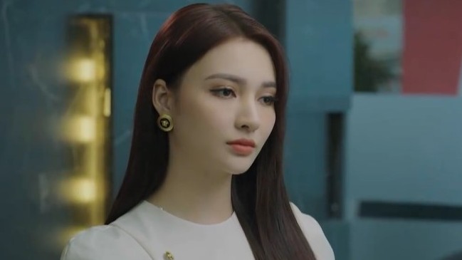 Những nẻo đường gần xa tập 21: Yên né tránh khiến Vinh ngỡ ngàng, Đông đã đi đâu?